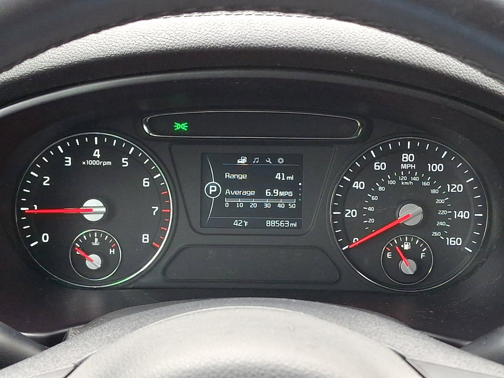 Used 2018 Kia Sorento LX image 25