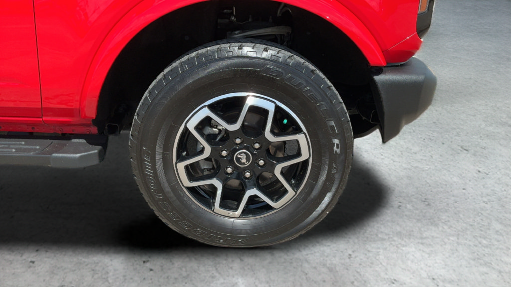 Used 2024 Ford Bronco Outer Banks AWD/4WD image 24