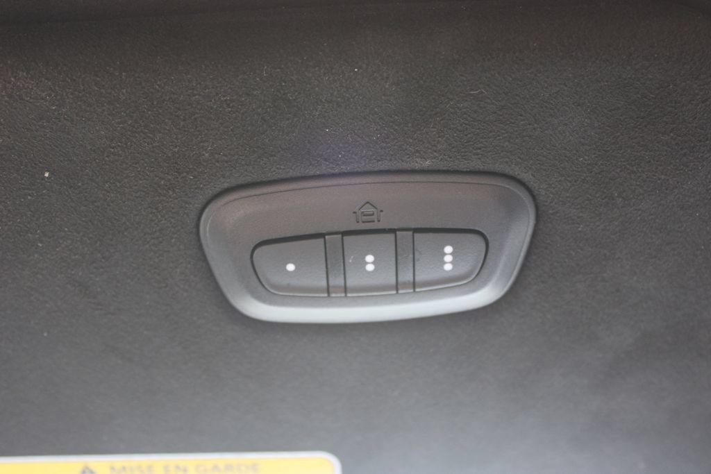 Used 2024 Jeep Grand Wagoneer L Series II w/ Quick Order Packagew 28T AWD/4WD image 45