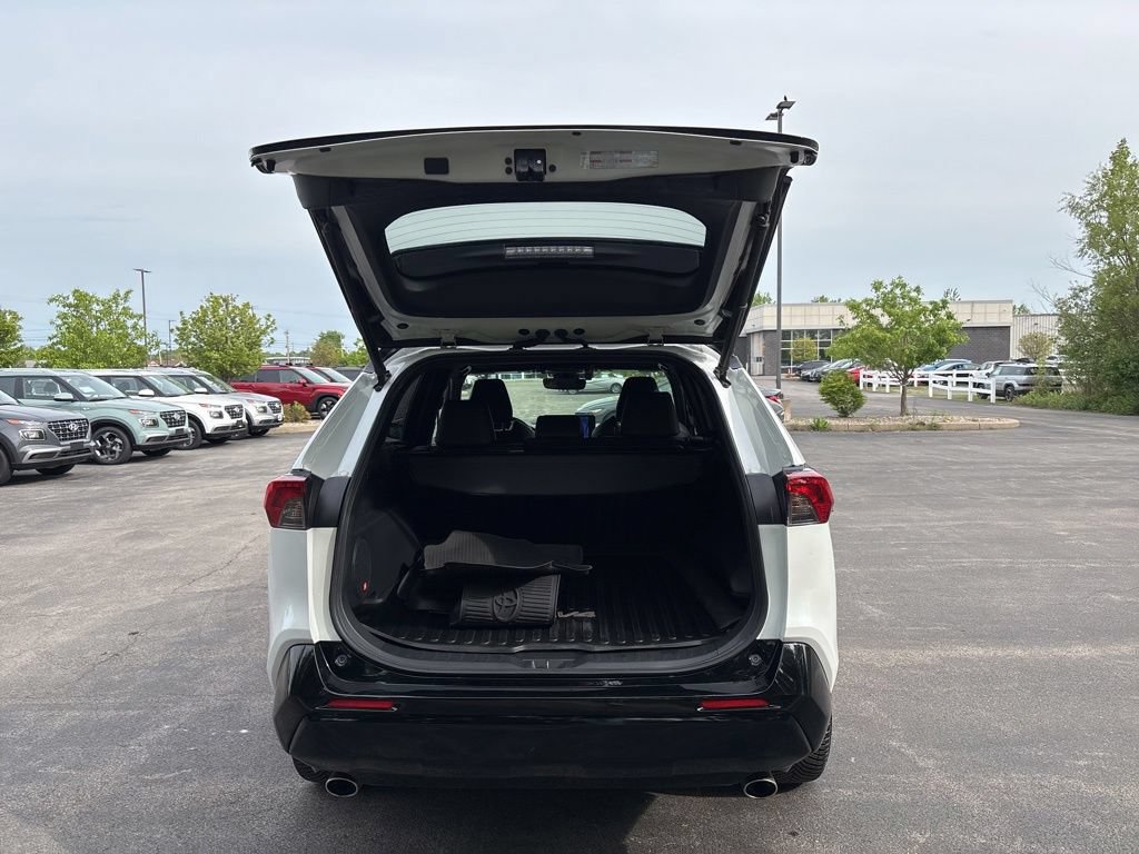 Used 2023 Toyota RAV4 XSE w/ Weather Package AWD/4WD image 14