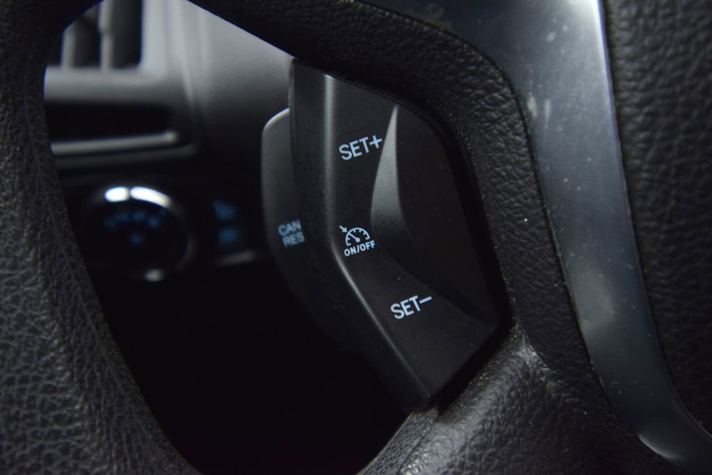 Used 2012 Ford Focus SE w/ SE Winter Pkg image 29