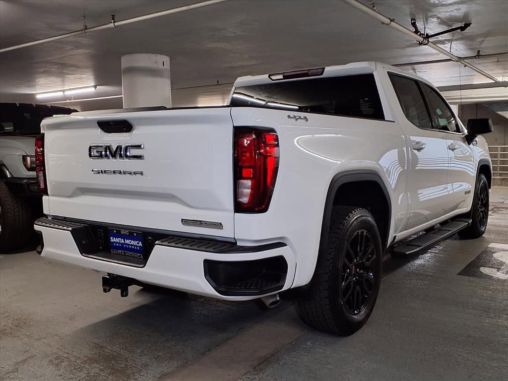 Used 2021 GMC Sierra 1500 Elevation w/ LPO, Elevation Black Package image 10