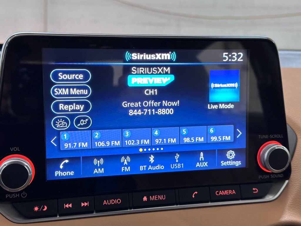 Used 2022 Nissan Sentra SV w/ SV Premium Package image 44