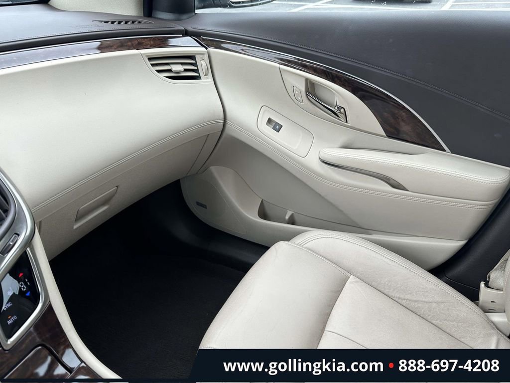Used 2016 Buick LaCrosse Leather FWD image 31