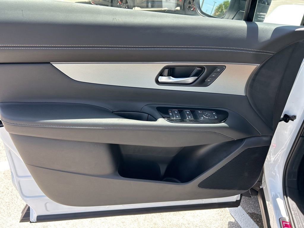 New 2025 Nissan Murano SL image 12