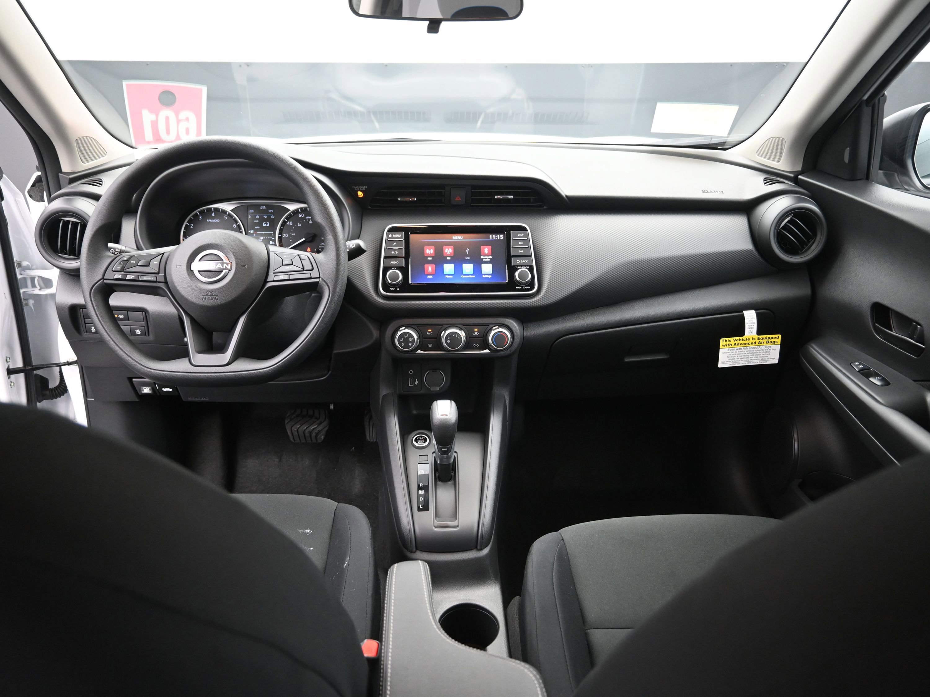 Certified 2025 Nissan Kicks Play S image 18