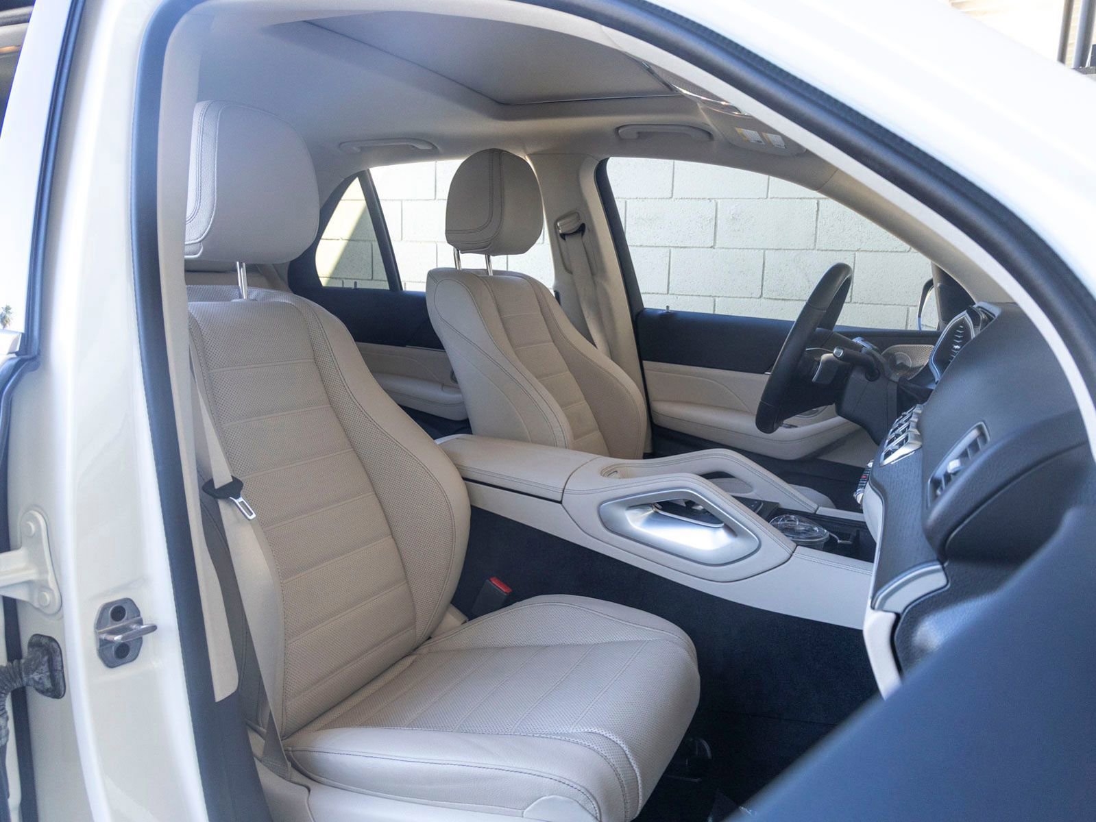 Used 2024 Mercedes-Benz GLE 450 4MATIC image 26