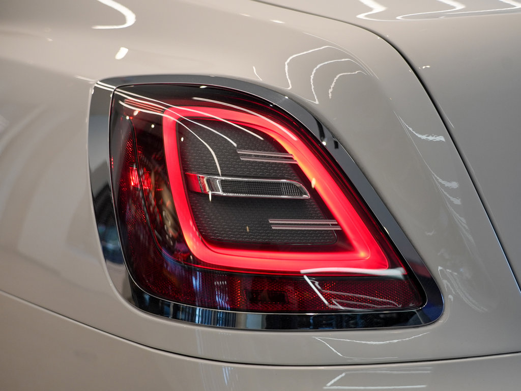 Certified 2022 Rolls-Royce Ghost image 40