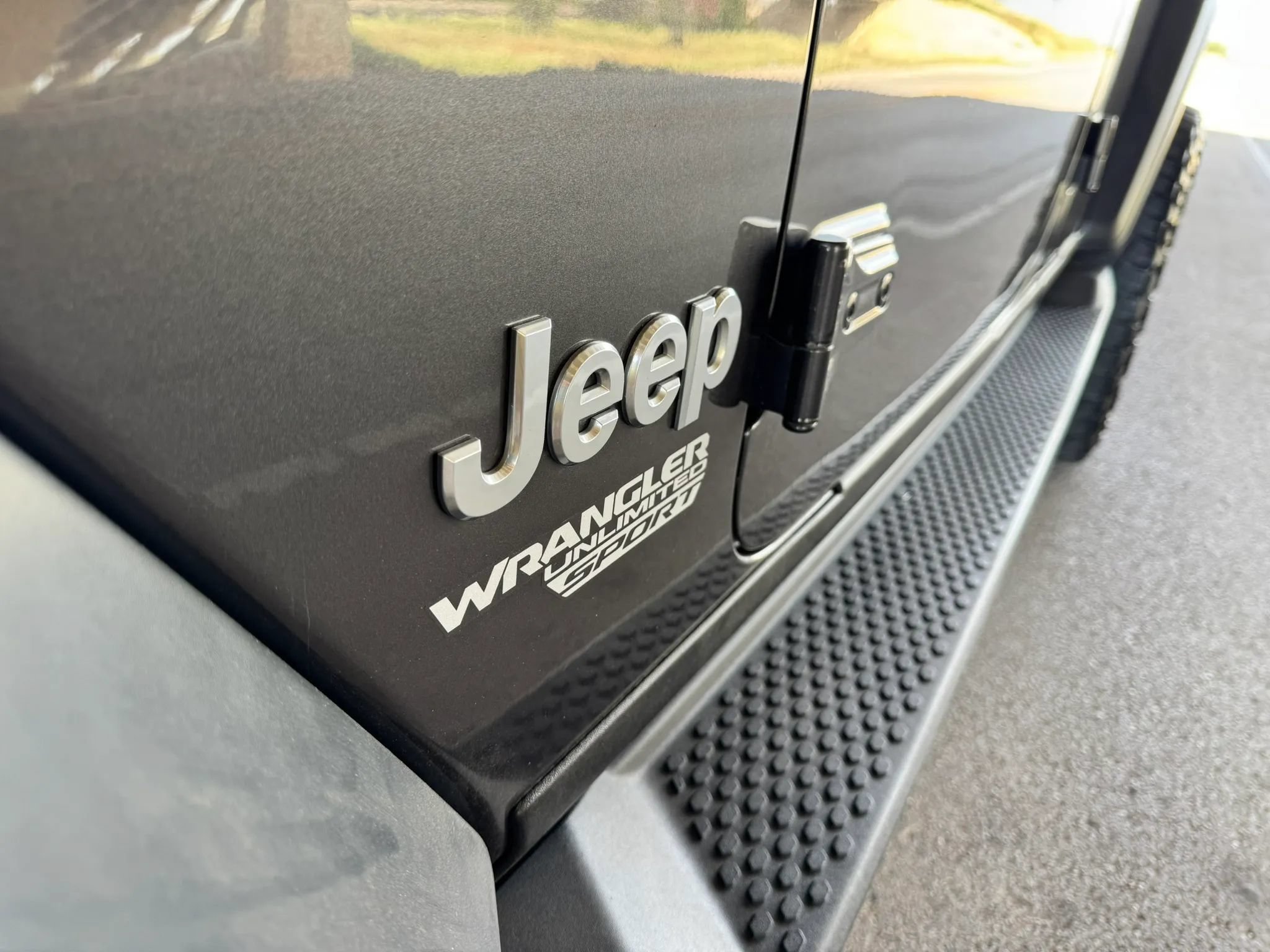 Used 2018 Jeep Wrangler Unlimited Sport S AWD/4WD image 9