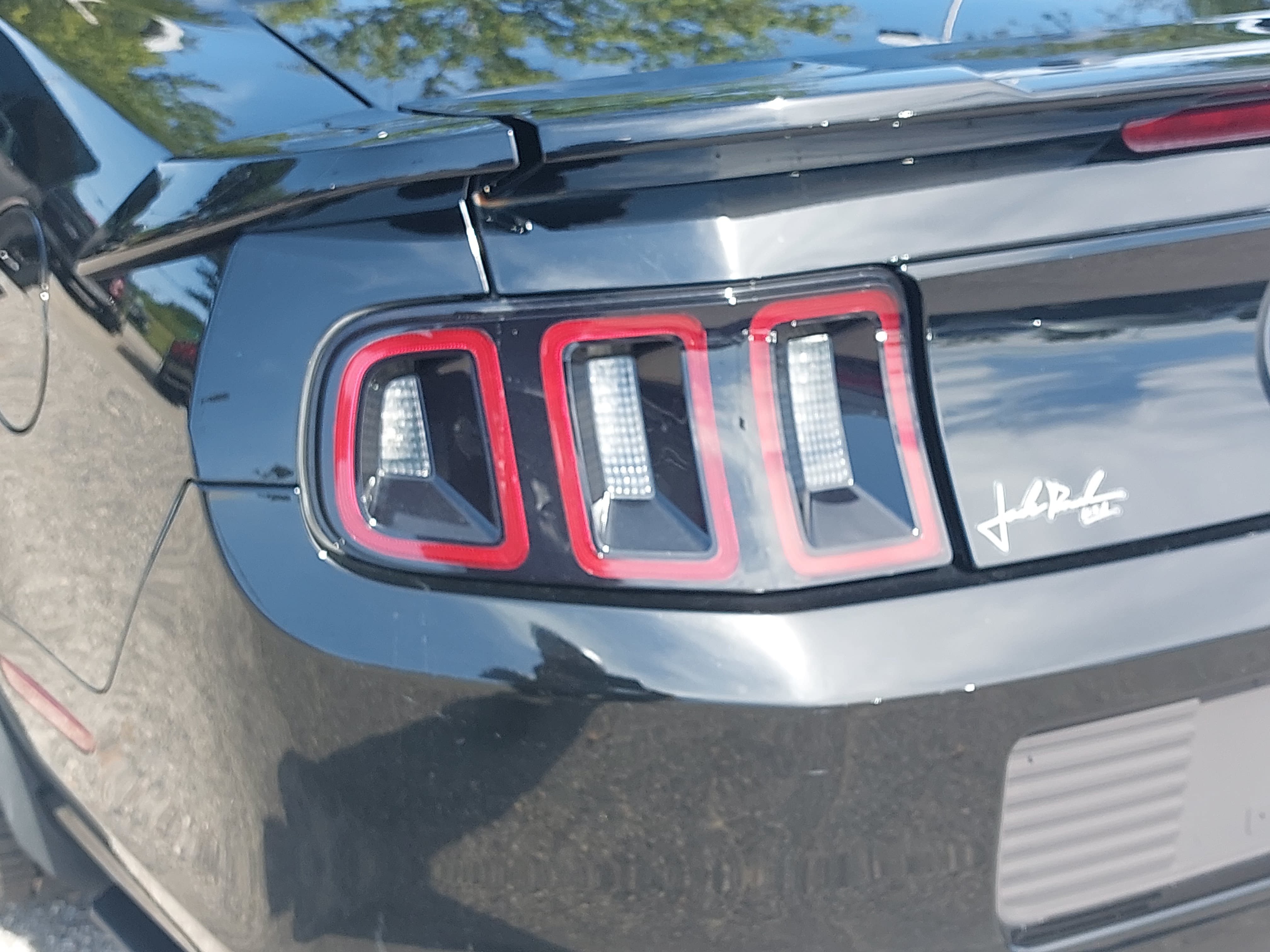 Used 2014 Ford Mustang GT Premium w/ GT Track Package RWD image 32