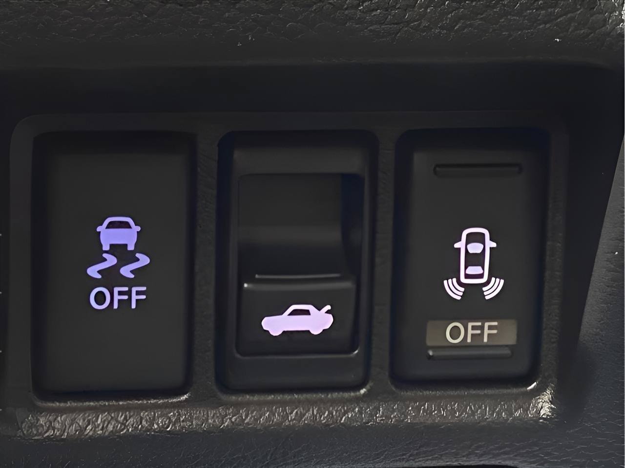 Used 2013 INFINITI G37 x Sedan w/ Premium Pkg AWD/4WD image 21