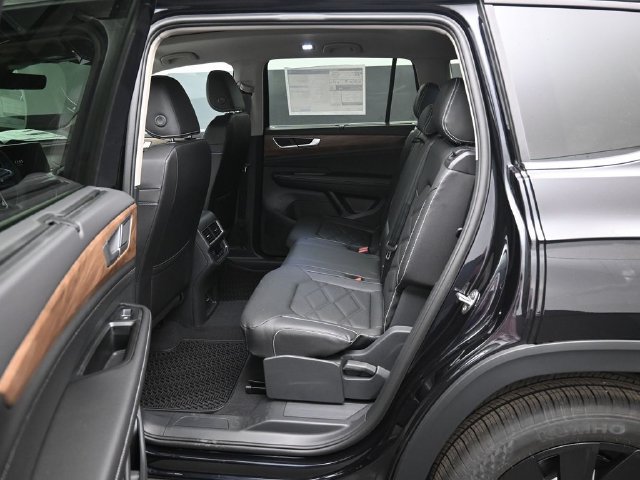 New 2026 Volkswagen Atlas SE AWD/4WD image 11
