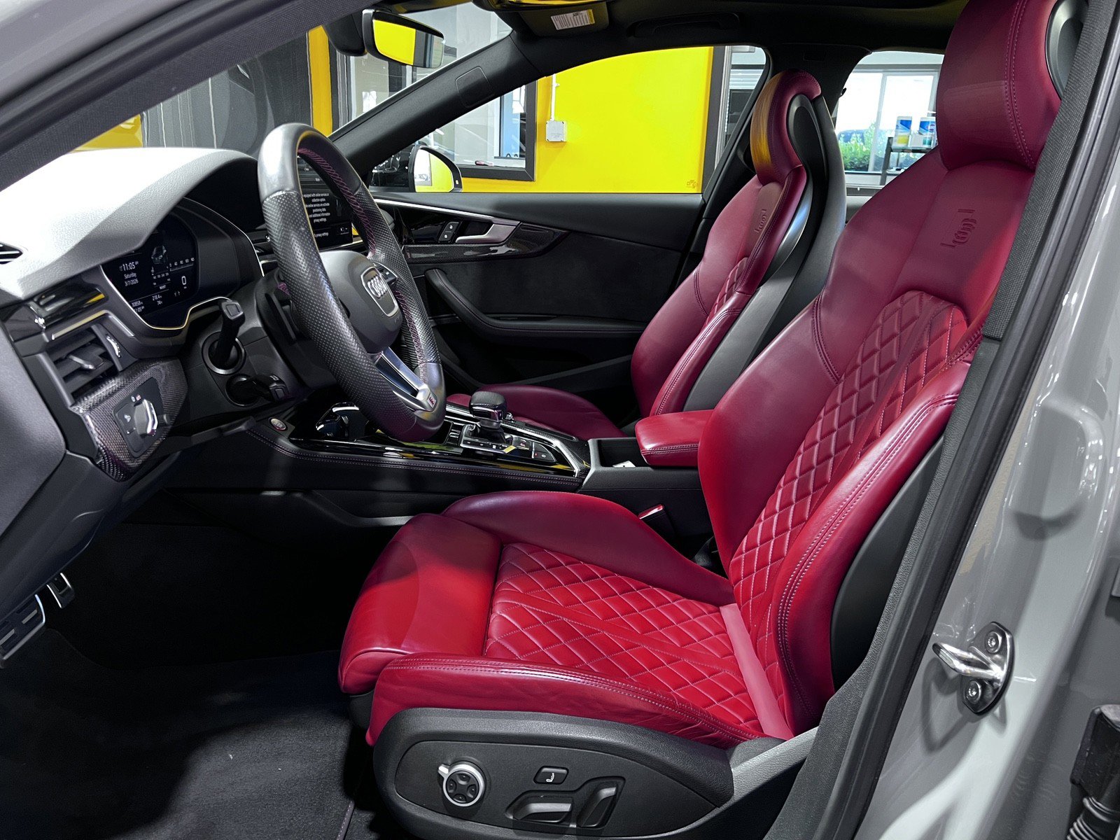 Used 2021 Audi S4 Premium Plus w/ Premium Plus Package image 15