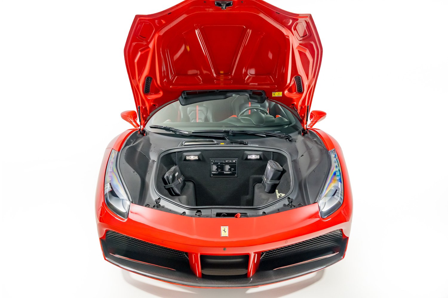 Used 2018 Ferrari 488 GTB RWD image 37