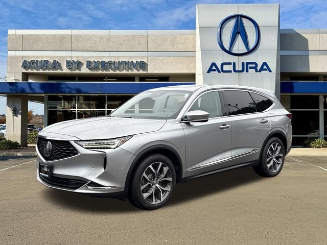 Certified 2023 Acura MDX w/ Technology Package AWD/4WD image 3