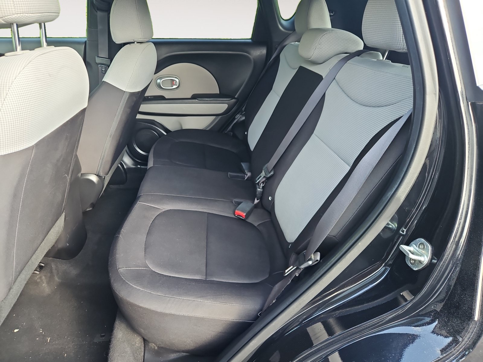 Used 2018 Kia Soul FWD image 13