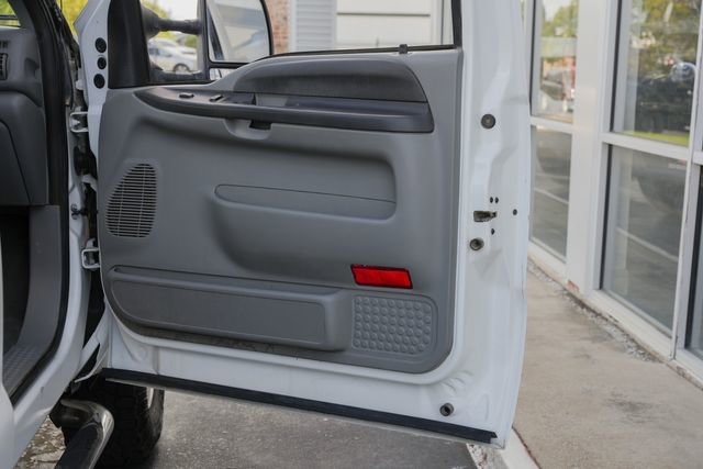 Used 2006 Ford F250 XLT image 33