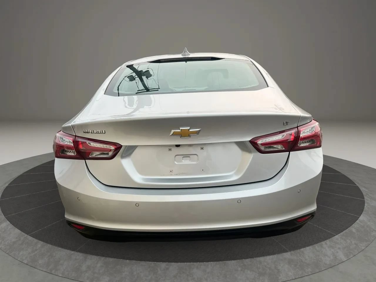 Used 2021 Chevrolet Malibu LT FWD image 6