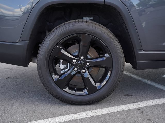 New 2026 Jeep Grand Cherokee L Limited w/ Limited Altitude Package AWD/4WD image 42