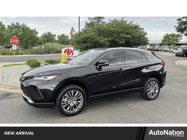 Certified 2024 Toyota Venza XLE