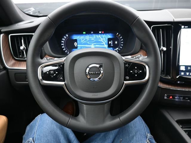 Used 2023 Volvo XC60 B5 Ultimate w/ Climate Package image 24