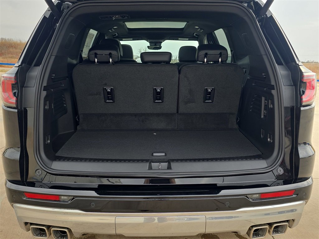 New 2026 GMC Acadia Denali image 13