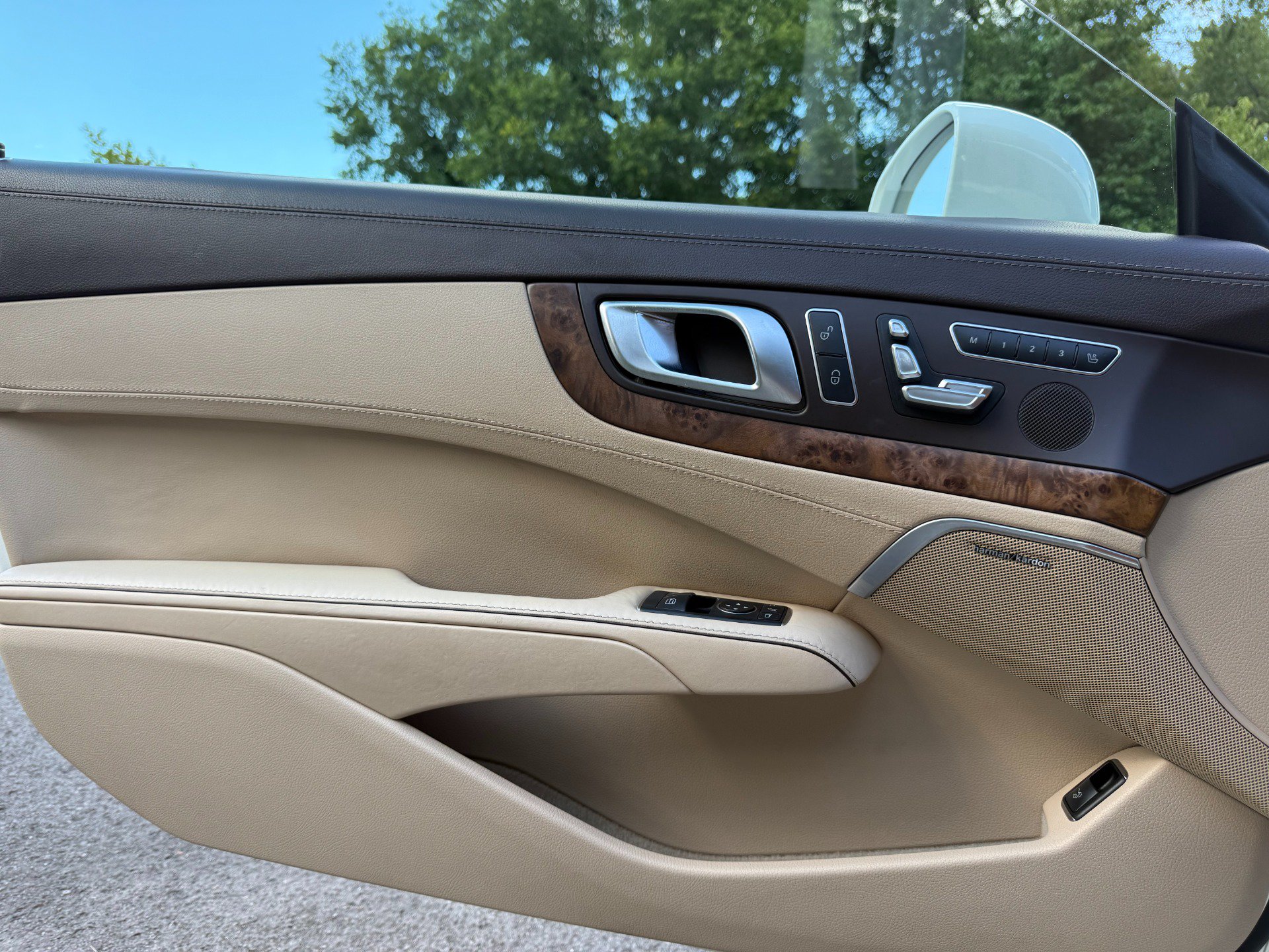 Used 2013 Mercedes-Benz SL 63 AMG image 46