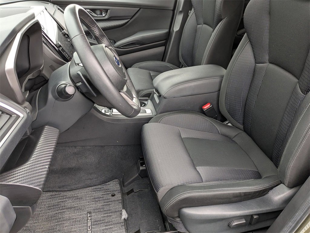 Used 2025 Subaru Ascent Premium image 18