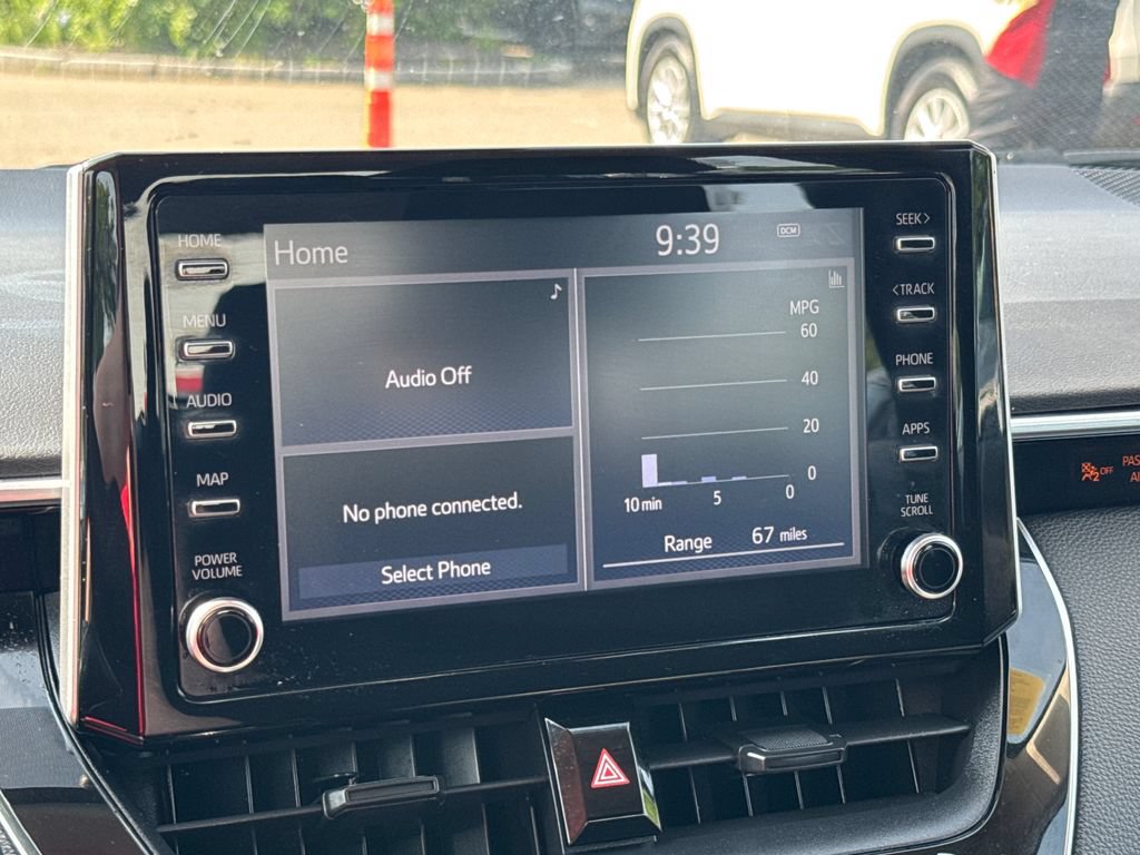 Used 2020 Toyota Corolla LE FWD image 20