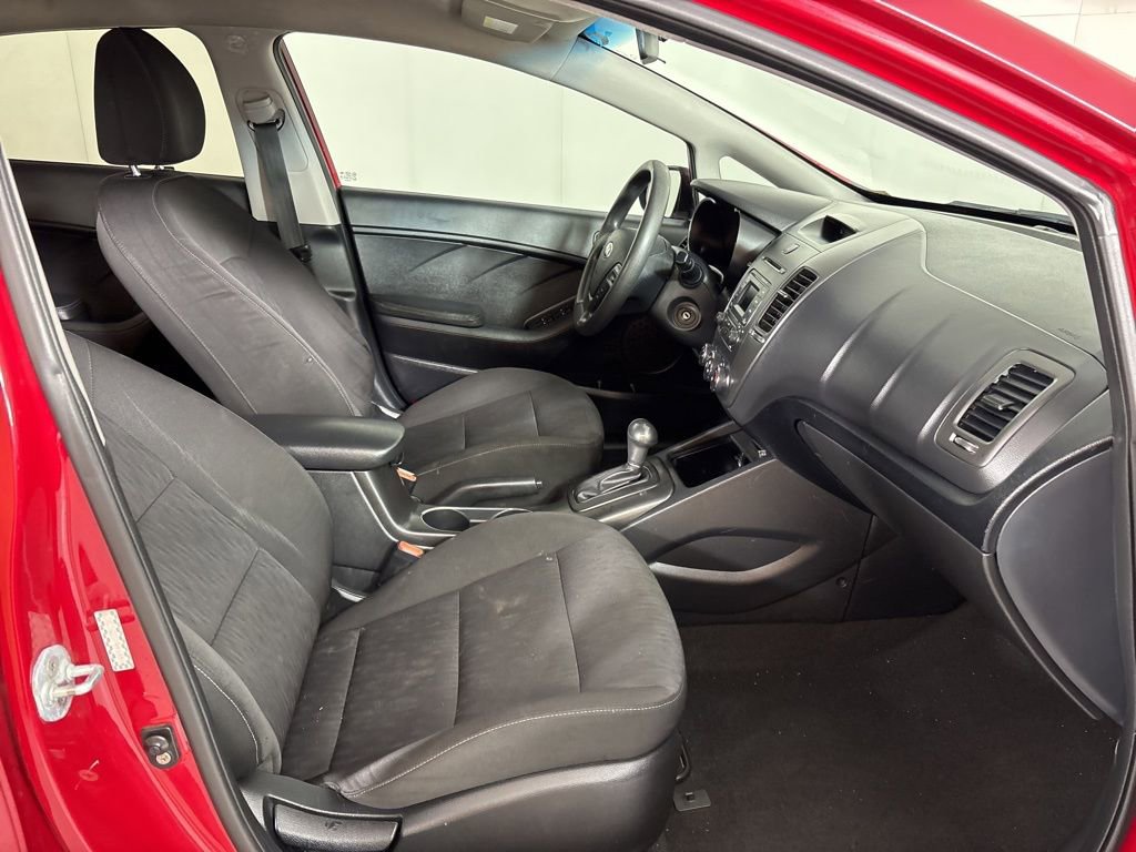 Used 2016 Kia Forte LX image 14