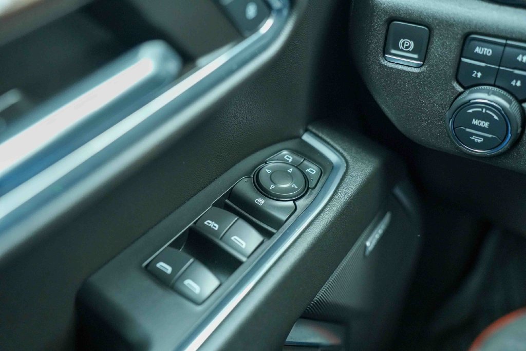 Used 2024 Chevrolet Silverado 1500 RST AWD/4WD image 25