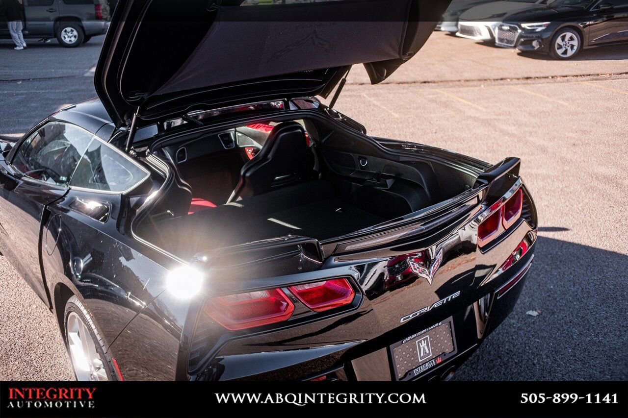 Used 2019 Chevrolet Corvette Stingray Coupe w/ Battery Protection Package image 29