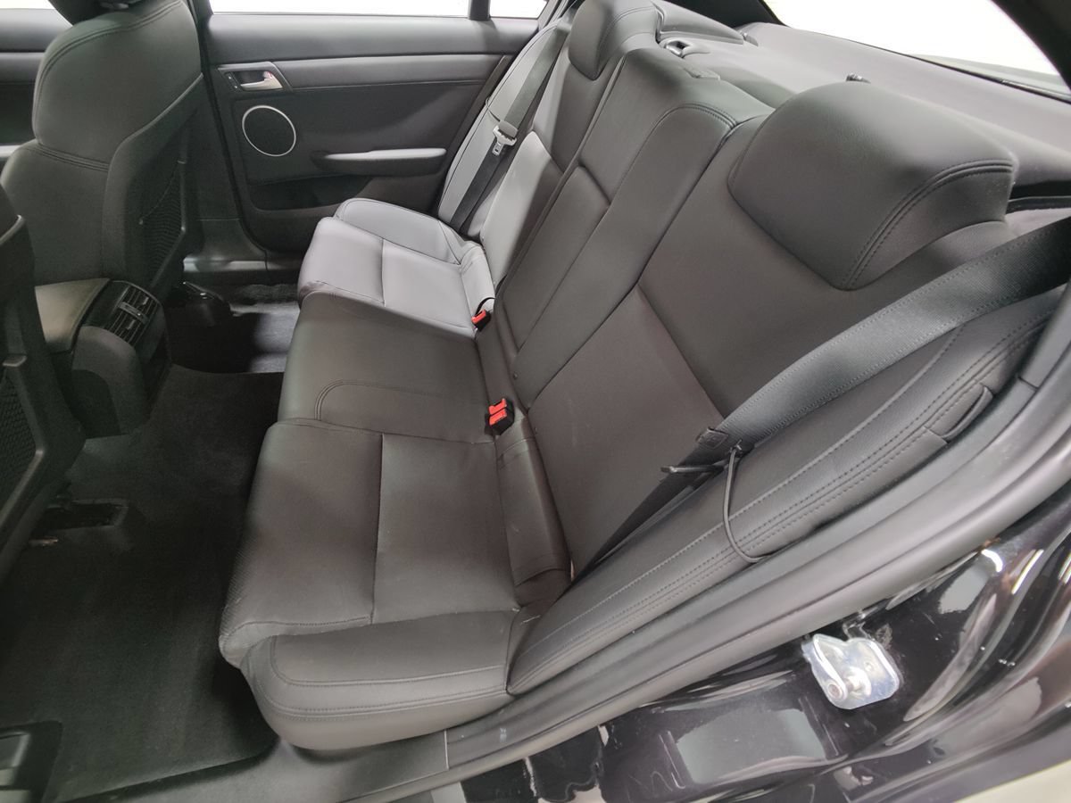 Used 2008 Pontiac G8 GT w/ Premium Package RWD image 35