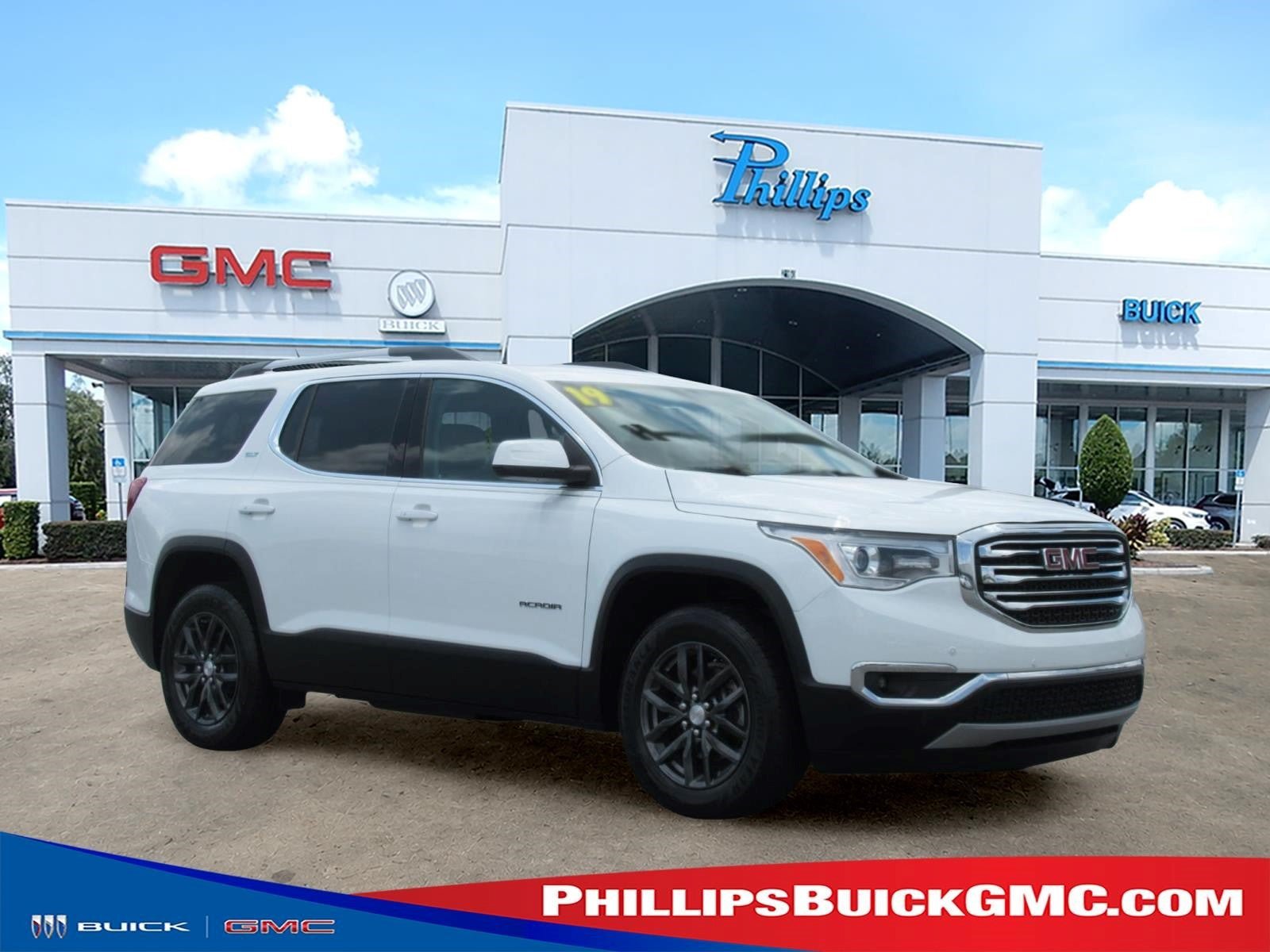Used 2019 GMC Acadia SLT FWD image 1