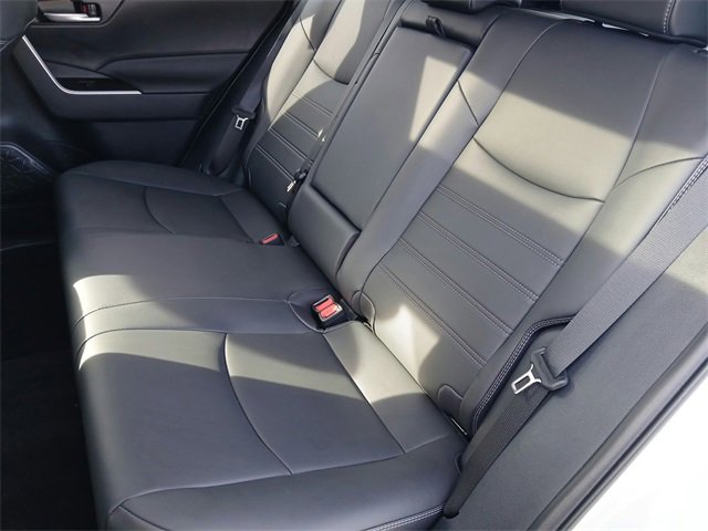 Used 2025 Toyota RAV4 XLE Premium image 37