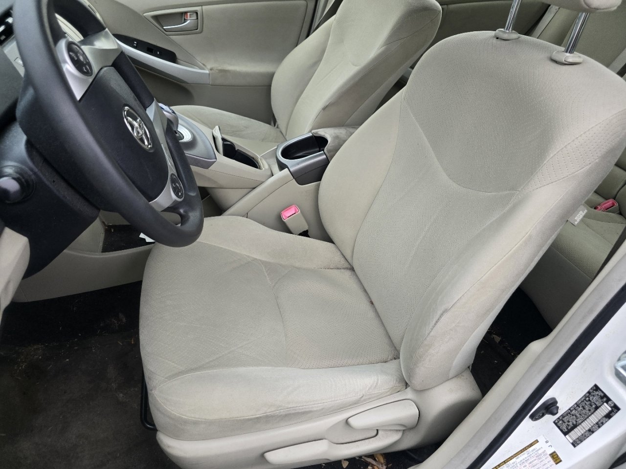 Used 2012 Toyota Prius Three w/ Solar Roof Pkg image 15