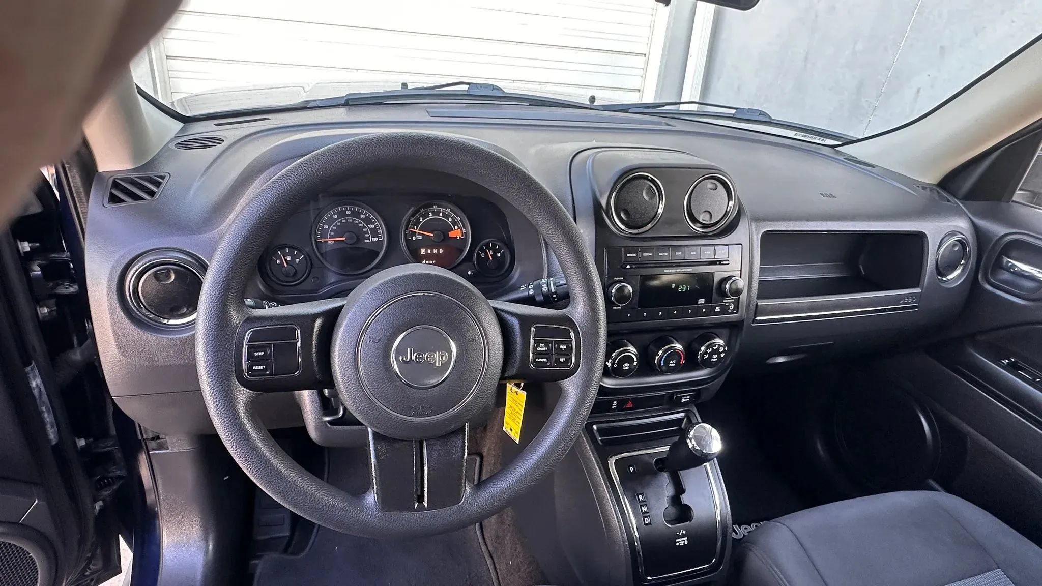 Used 2015 Jeep Patriot Sport w/ Power Value Group AWD/4WD image 12