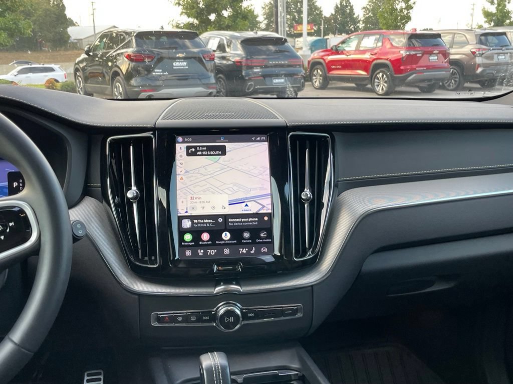 Used 2022 Volvo XC60 B5 R-Design AWD/4WD image 24