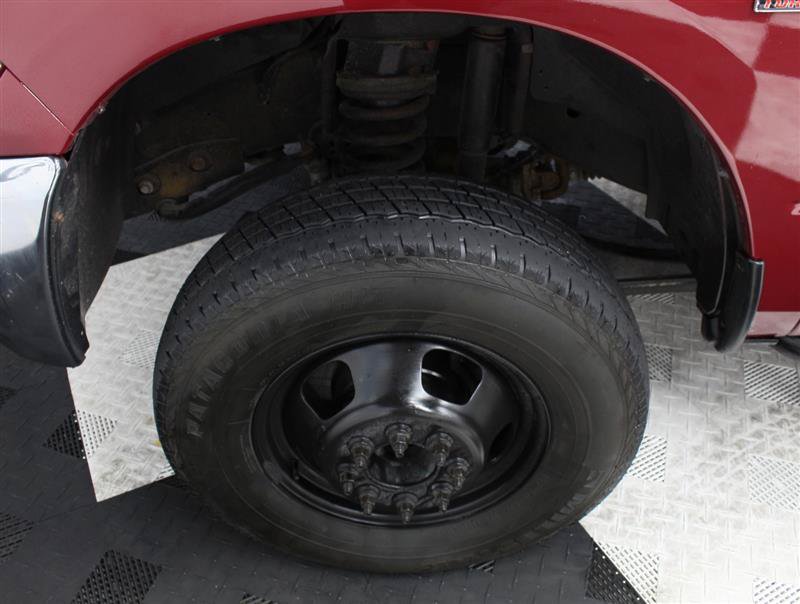 Used 2013 RAM 3500 Tradesman w/ Chrome Appearance Group AWD/4WD image 17