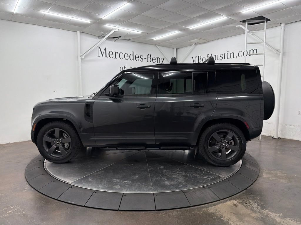 Used 2025 Land Rover Defender 110 S AWD/4WD image 4