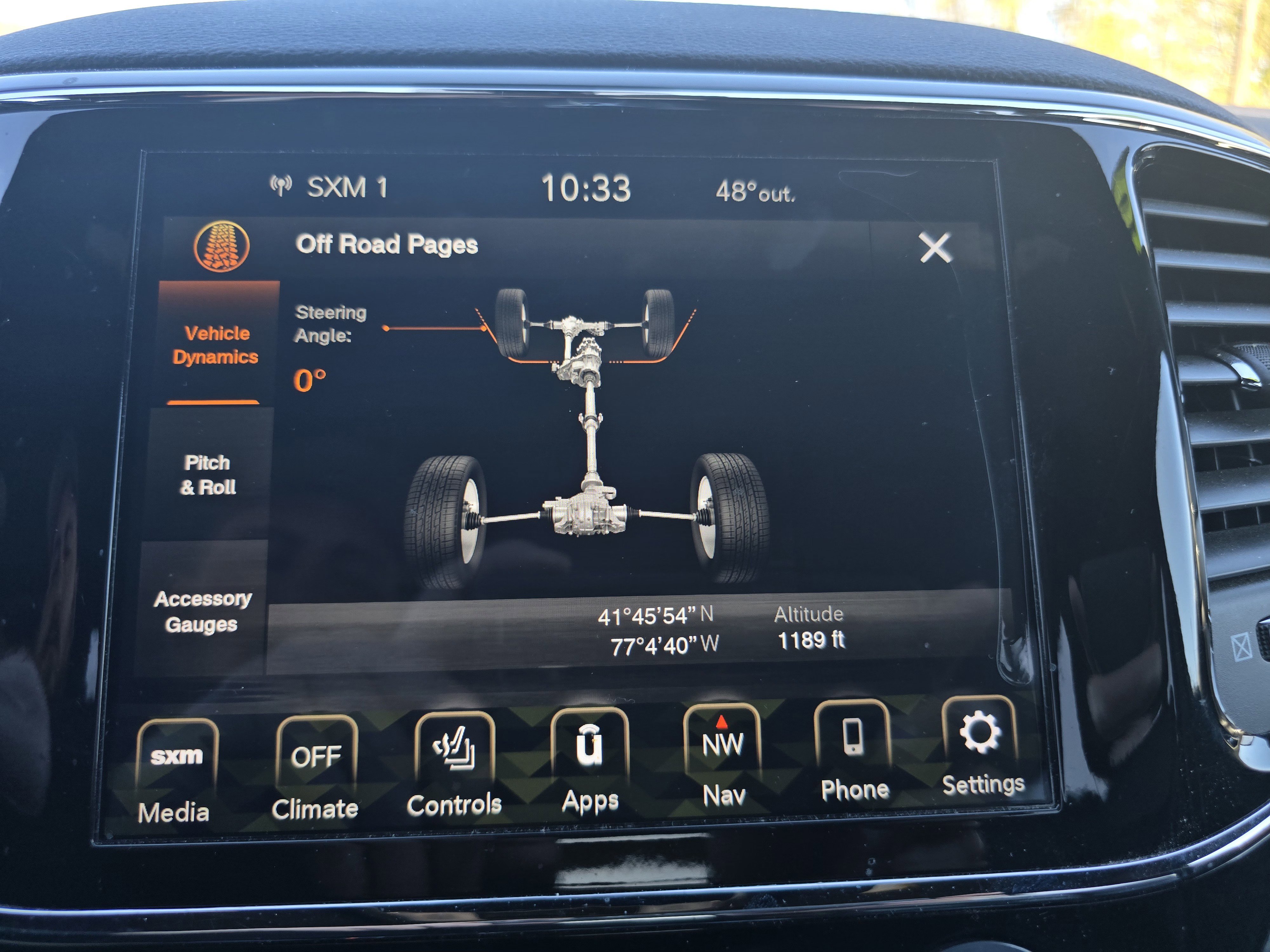 Used 2020 Jeep Grand Cherokee Altitude AWD/4WD image 29