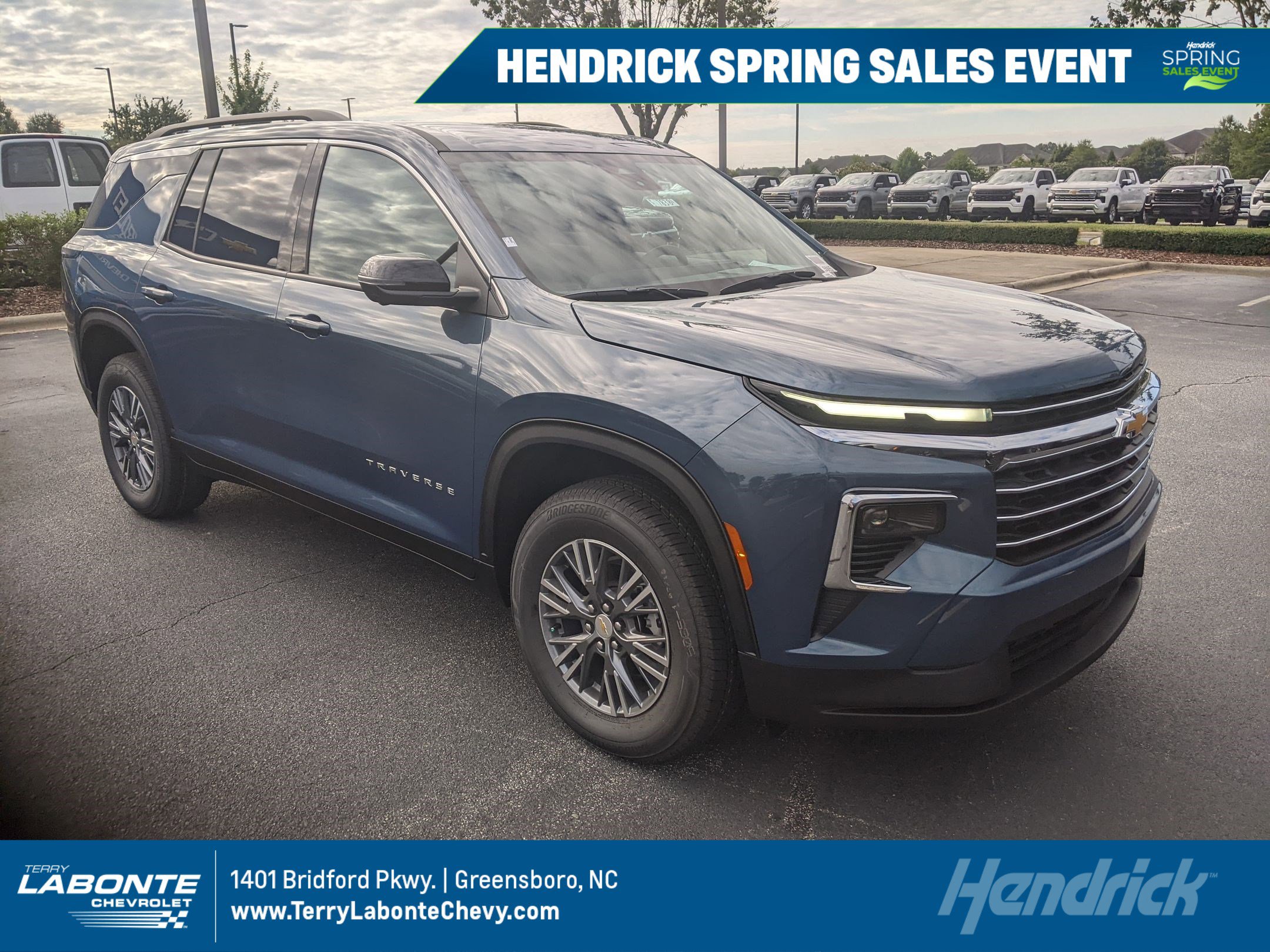 New 2026 Chevrolet Traverse LT w/ Driver Confidence Package