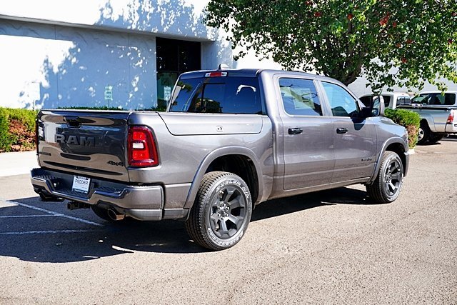 New 2026 RAM 1500 4x4 Crew Cab image 10
