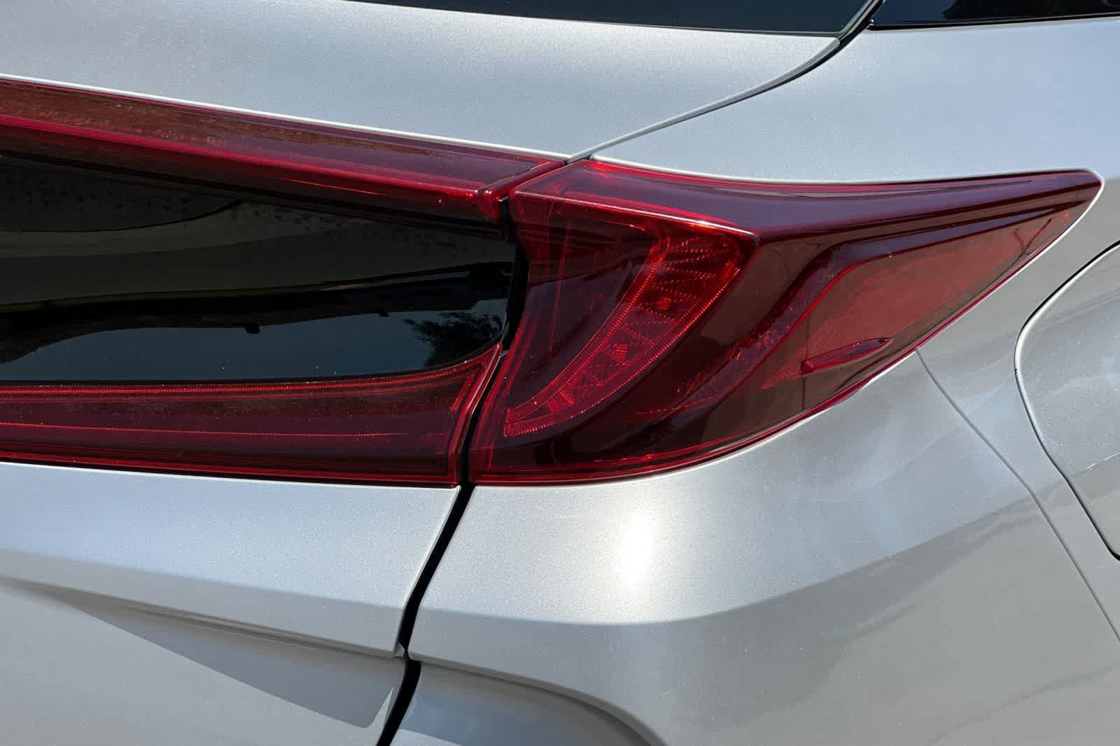 Used 2022 Toyota Prius Prime LE FWD image 34