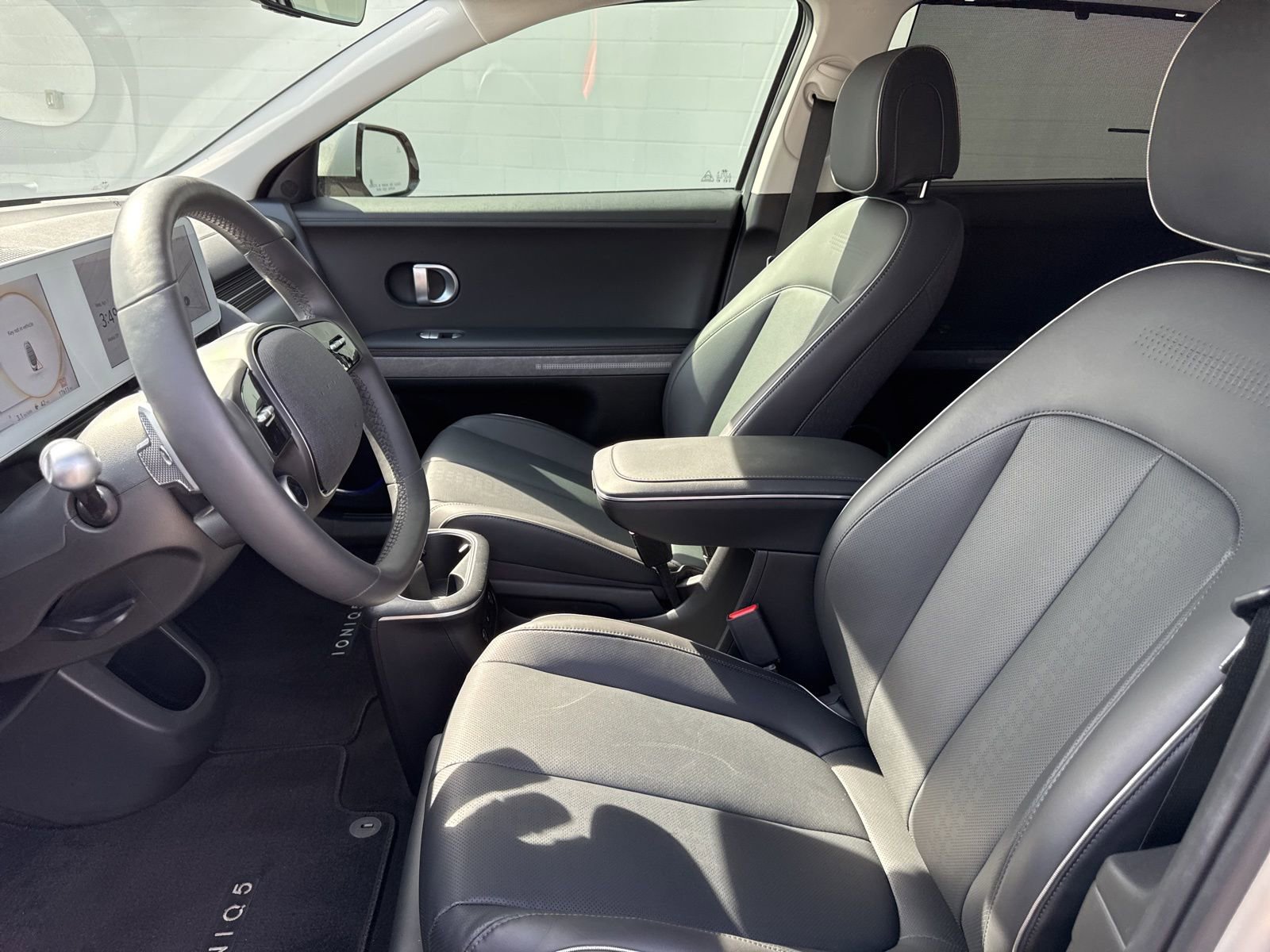 Certified 2023 Hyundai Ioniq 5 Limited w/ Cargo Package image 23