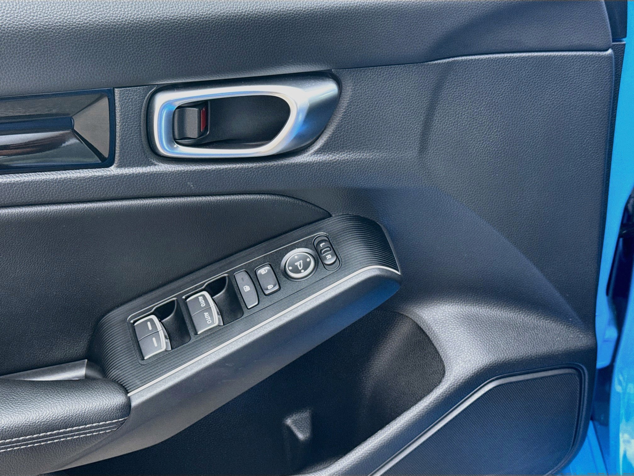 Used 2025 Honda Civic Sport Touring image 17