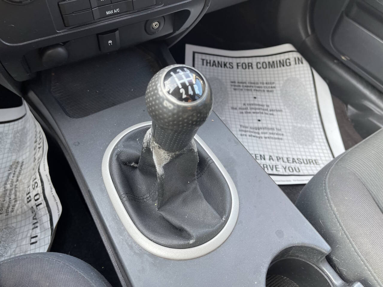 Used 2010 MAZDA Tribute i Sport FWD image 12