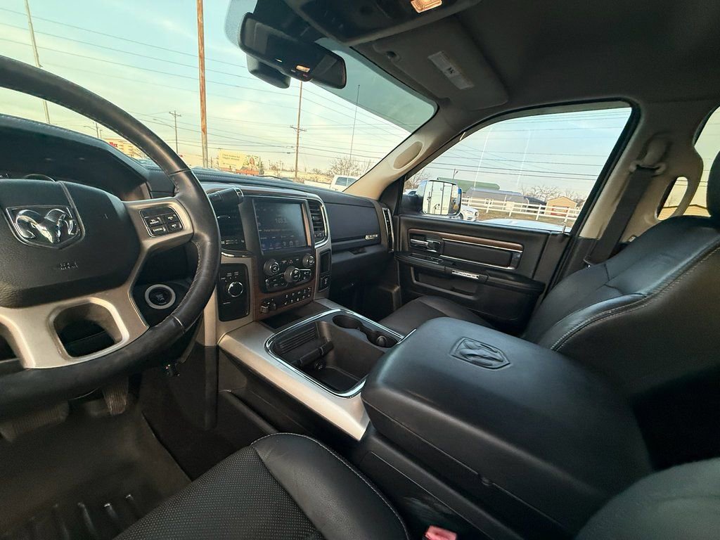 Used 2016 RAM 2500 Laramie w/ Convenience Group image 14