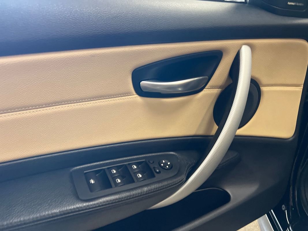 Used 2013 BMW 135i Convertible image 74