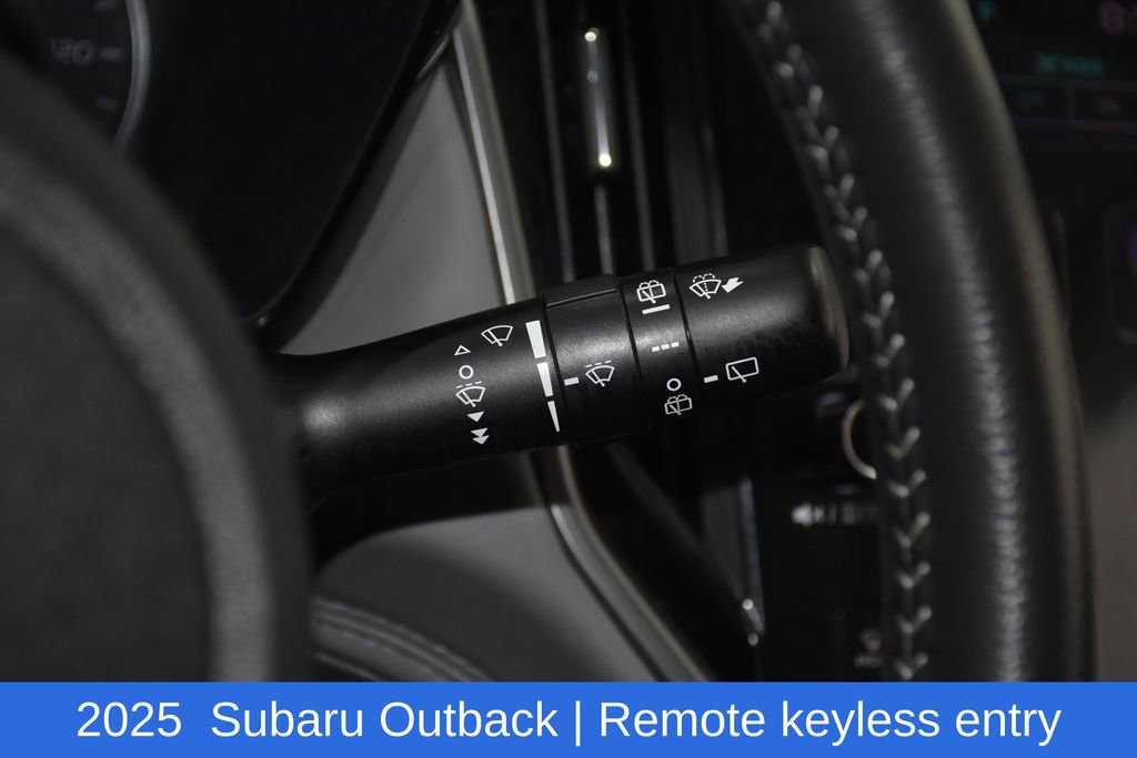 Used 2025 Subaru Outback Premium image 12